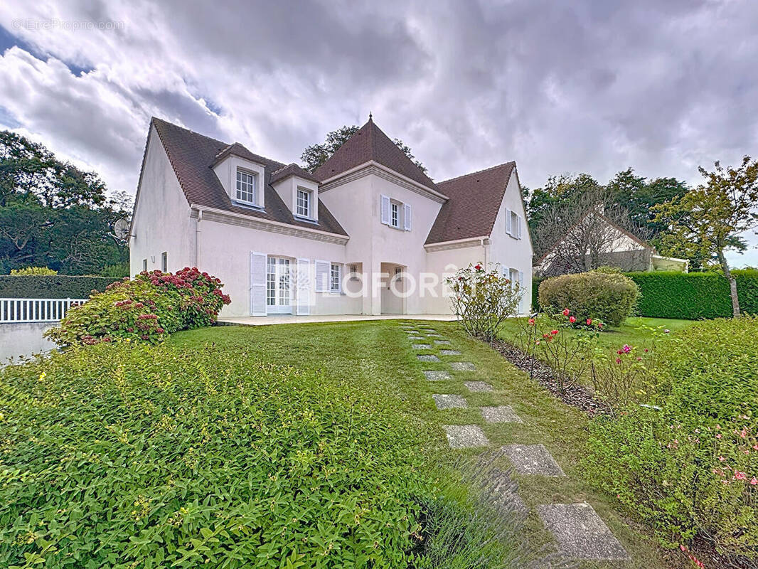 Maison à ORGEVAL