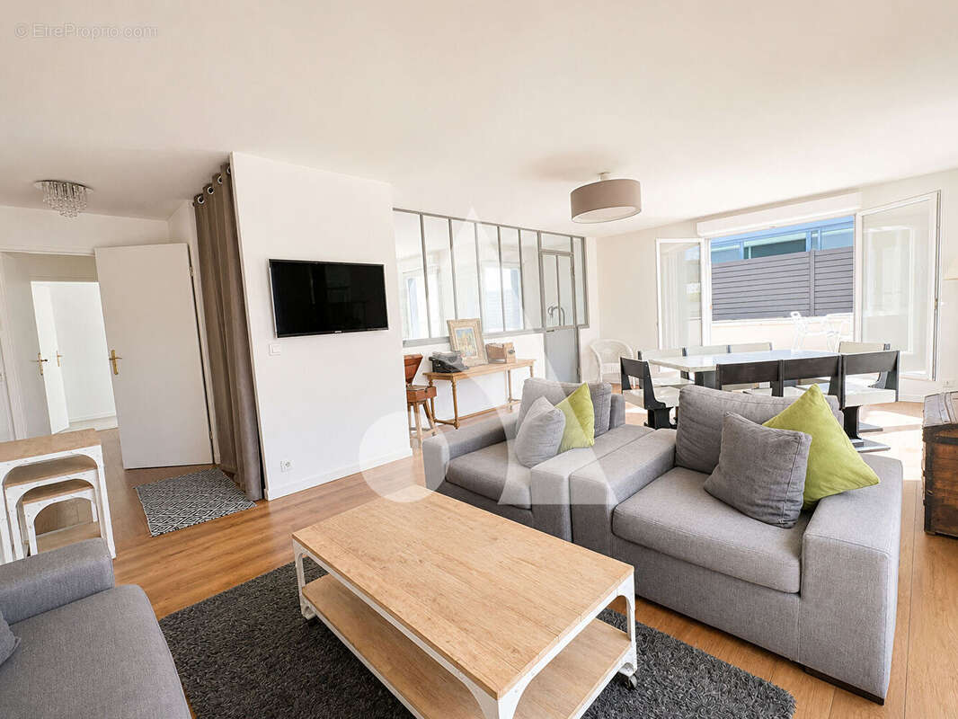Appartement à SAINT-OUEN