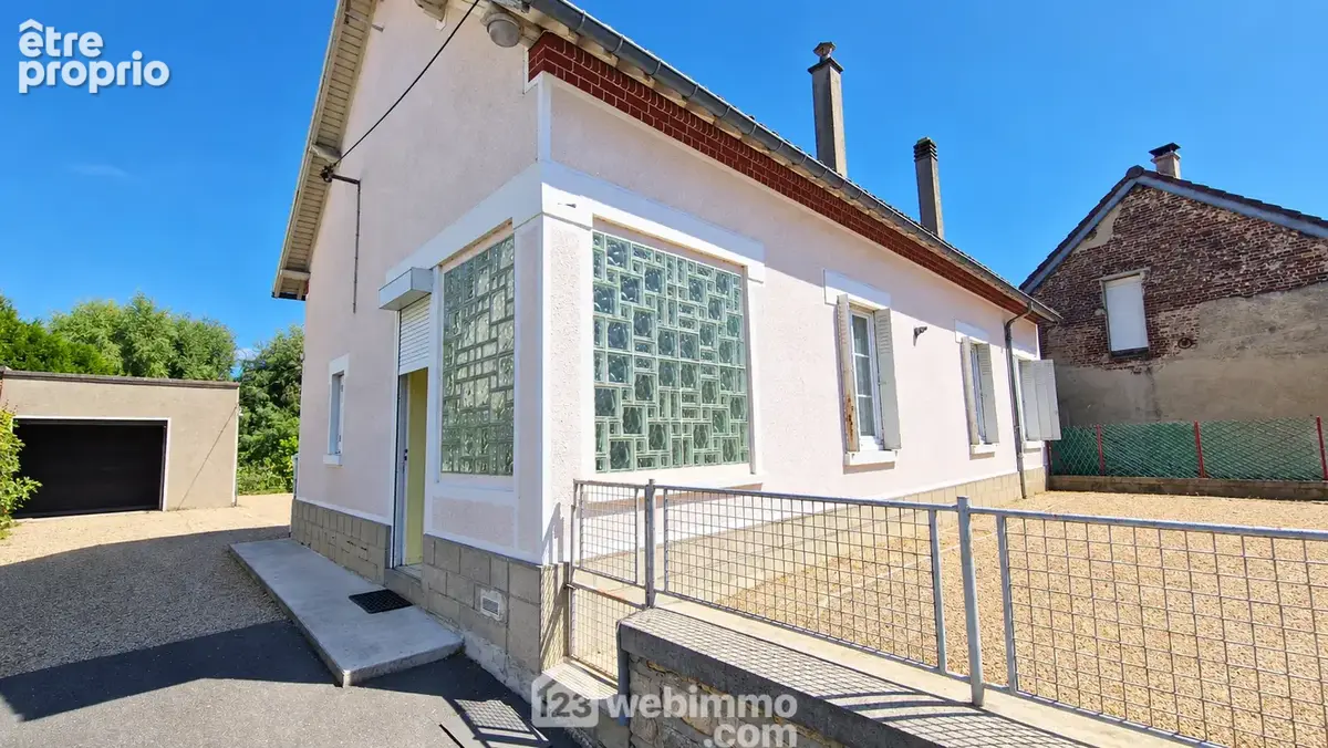 Maison d'habitation avec commodités de plain pied