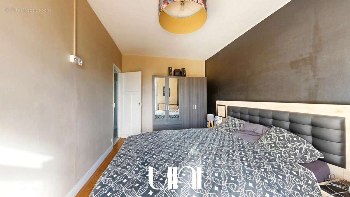 Maison à MAY-SUR-ORNE