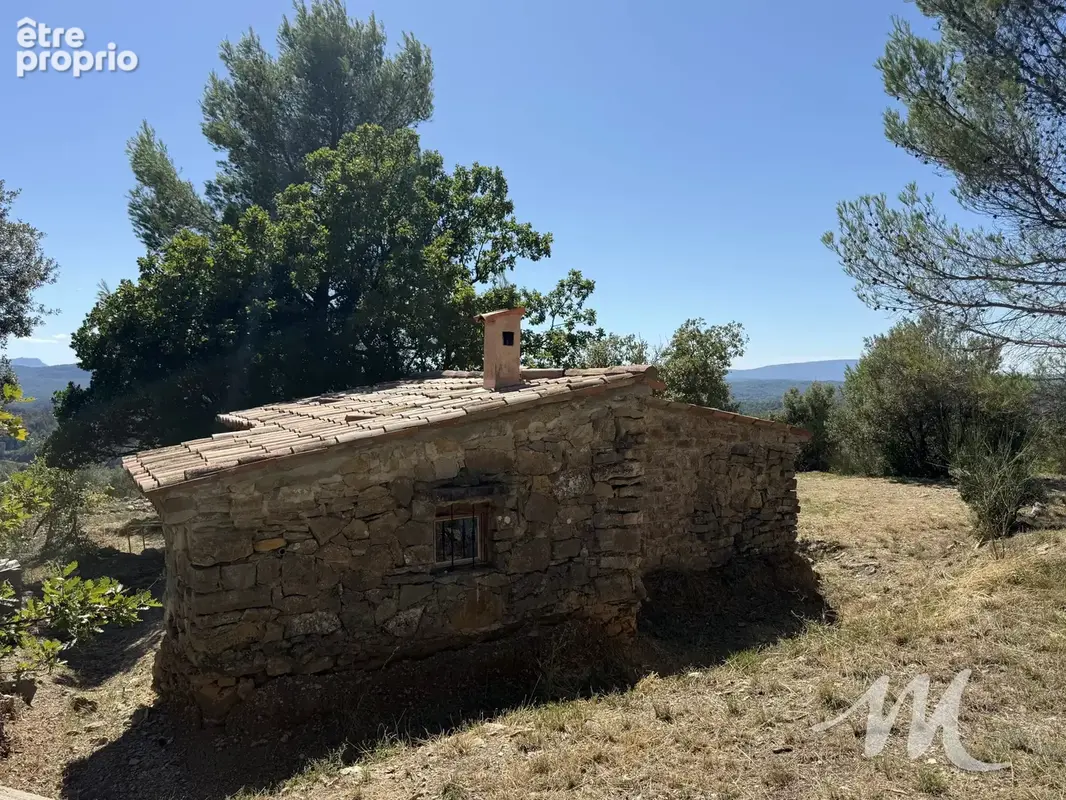 cabanon en pierres de 24 m² à Pontevès - photo 8