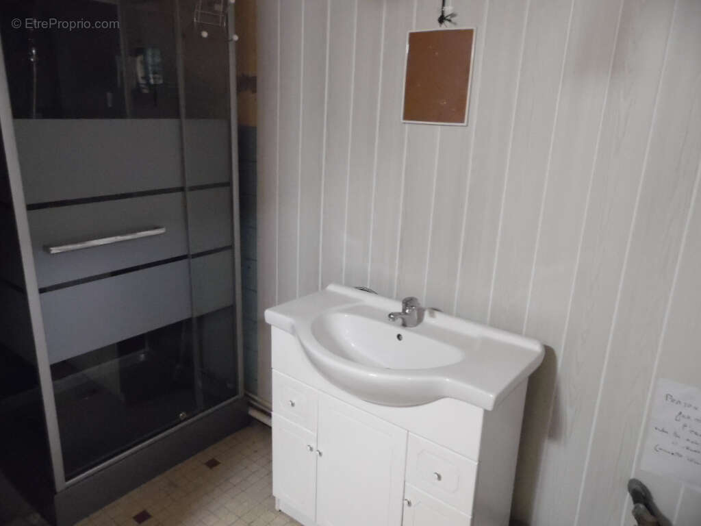 Maison à LA BOURGONCE