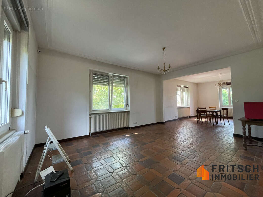 Maison 278 m² à Mulhouse  - photo 7