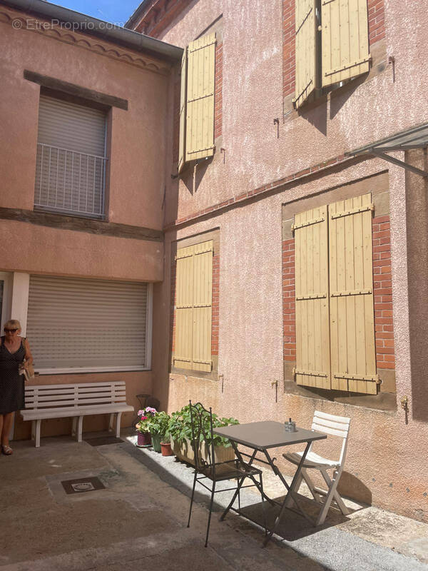 Immeuble de rapport - photo 1