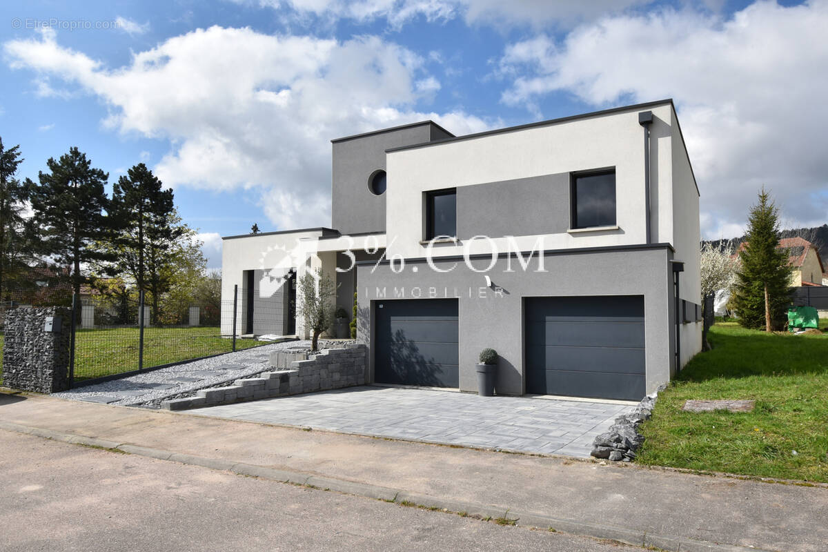 Maison à BRULEY