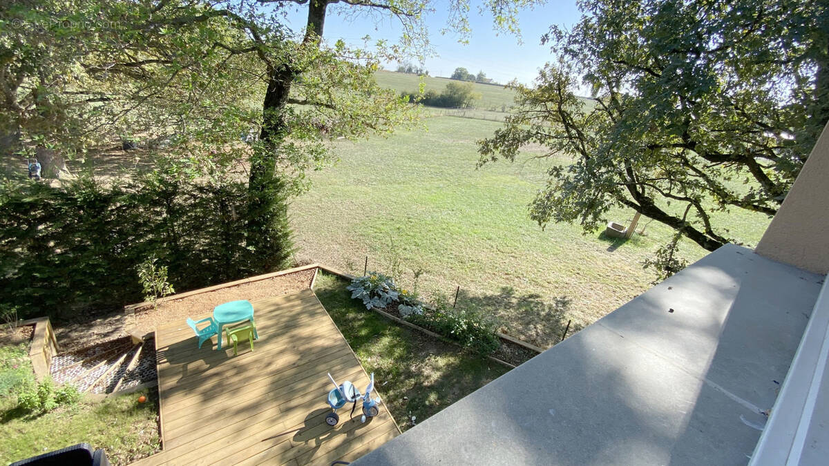 Maison à SAINTE-CONSORCE