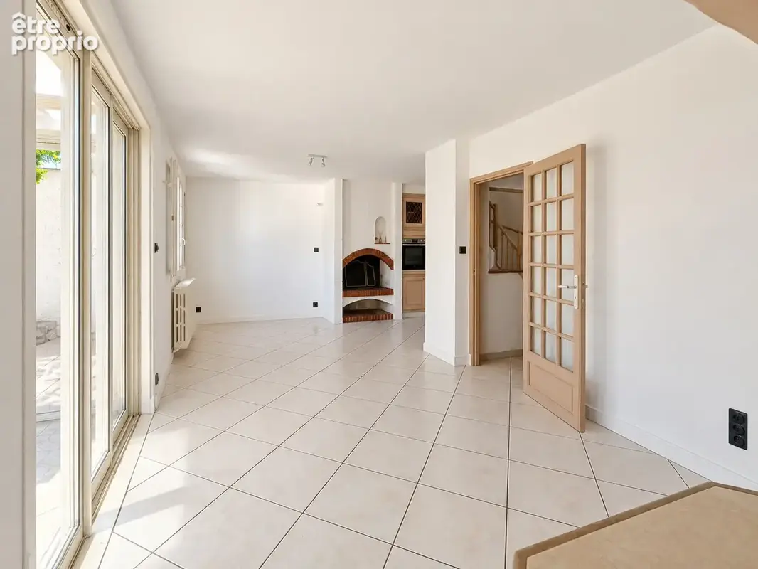 CARCASSONNE - Maison 105 m2 - 4 chambres - Jardin - photo 3