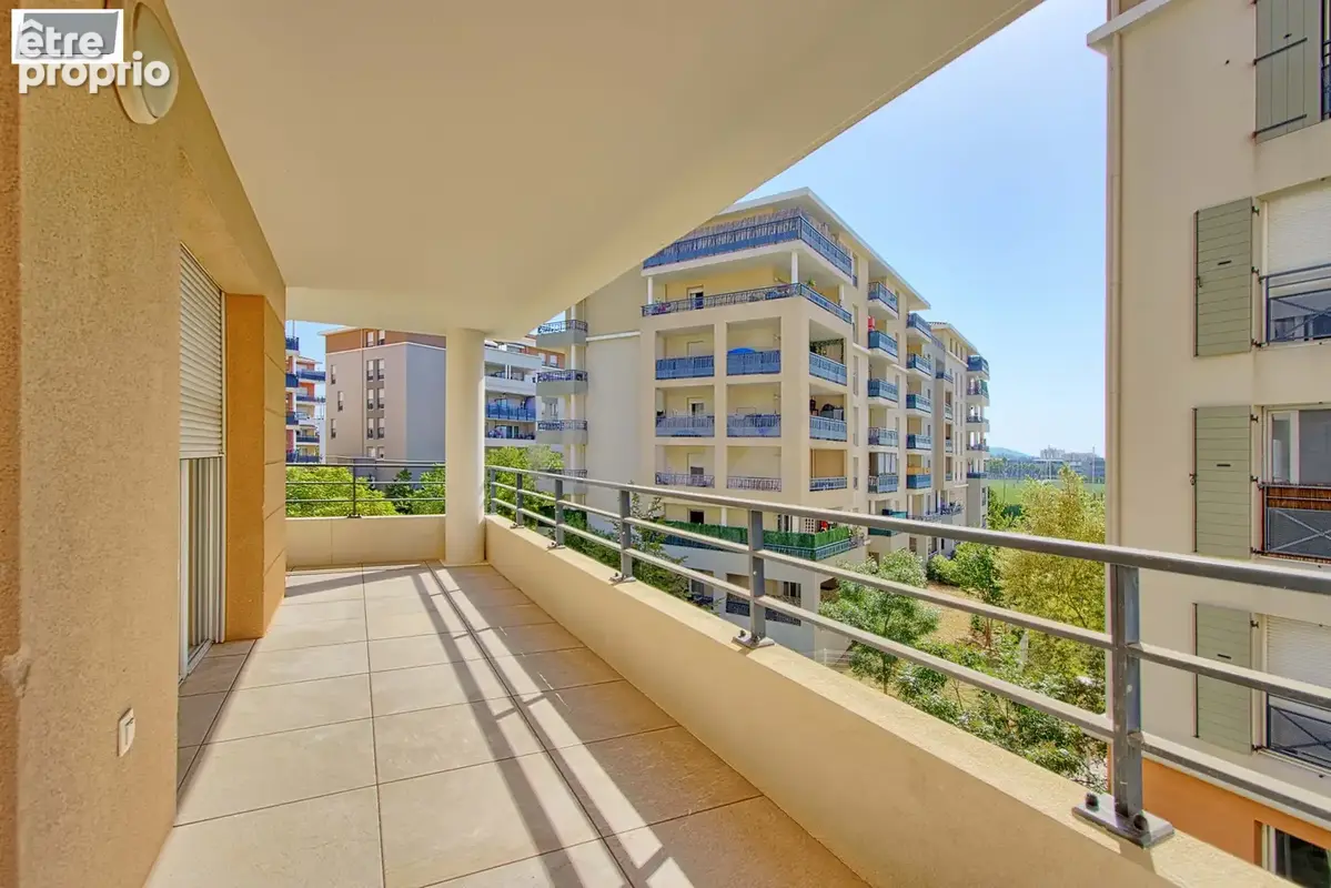 TOULON Est, T3 de 60.50m2 avec garage sous-sol. - photo 2