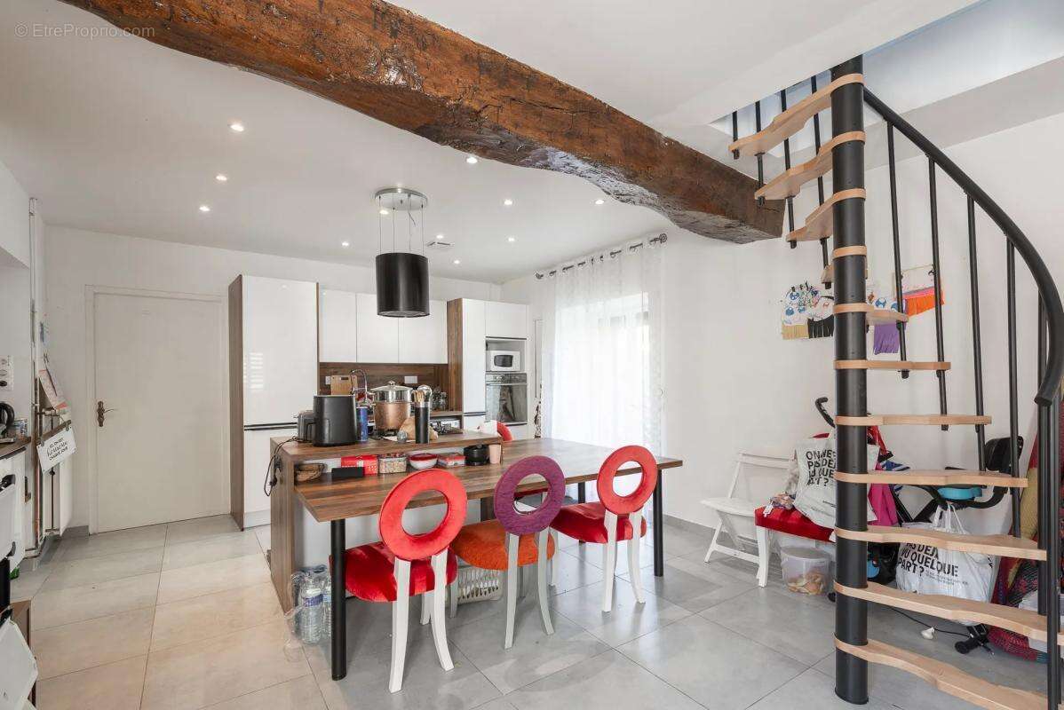 Maison à VILLENAUXE-LA-GRANDE