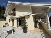 Maison à VAULNAVEYS-LE-BAS