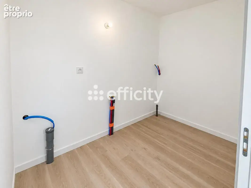Locaux/Biens immobiliers - photo 12