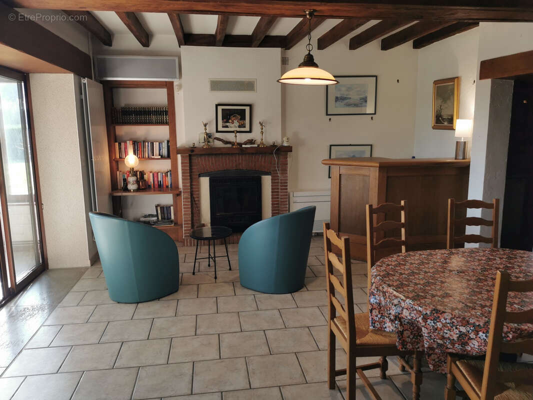 Maison à COURMEMIN