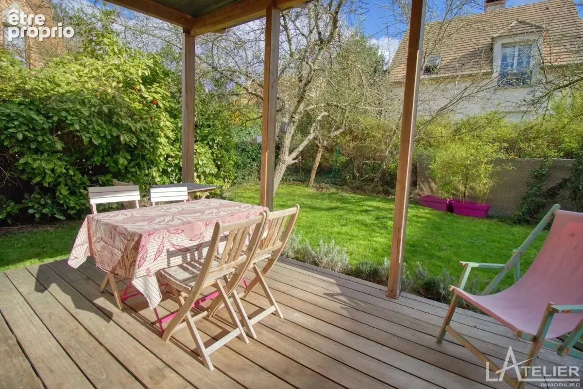 Maison 158 m² à Marly-Le-Roi  - photo 2