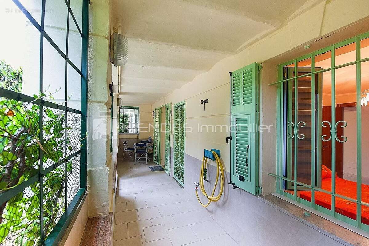 Appartement à MENTON