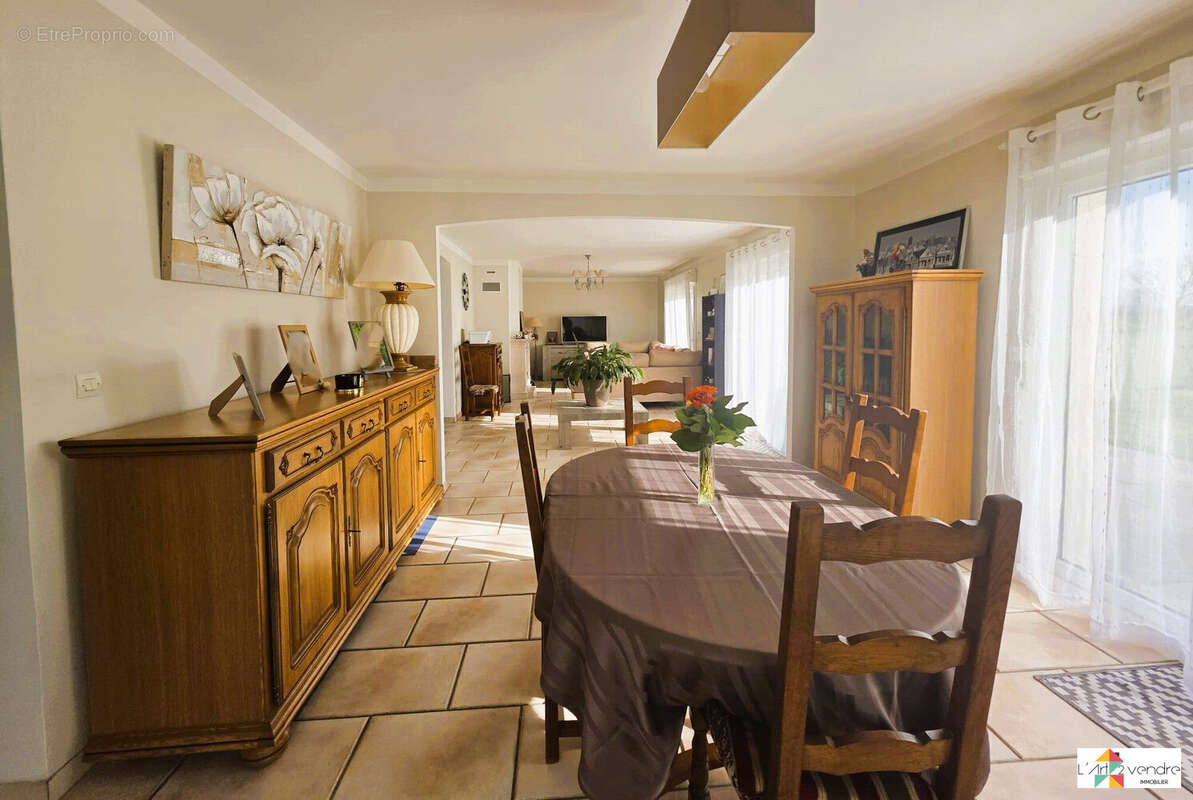 Maison à RESSONS-SUR-MATZ