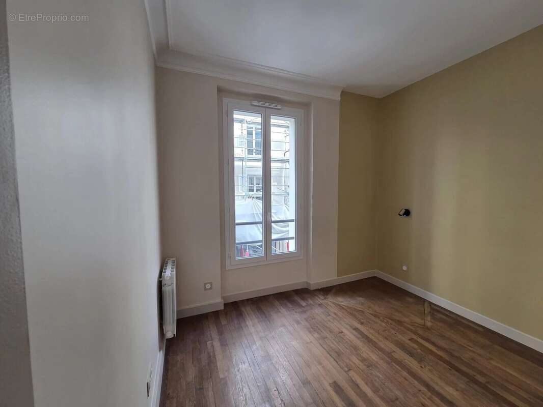 Appartement à LEVALLOIS-PERRET