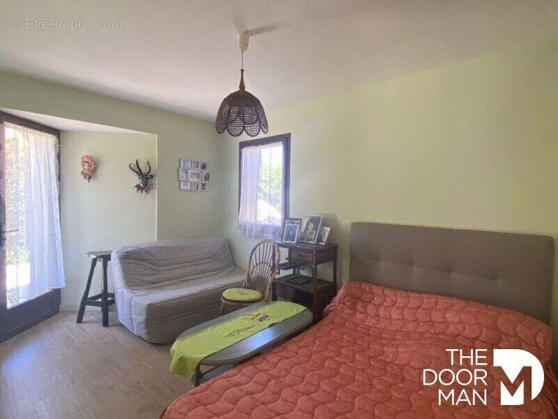 Propriété 06600 - photo 15