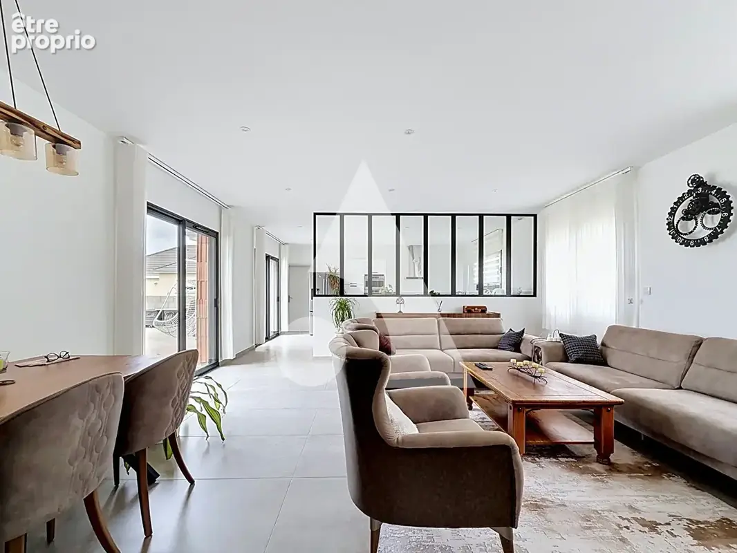 Maison moderne plain pied Lessard le National - photo 5