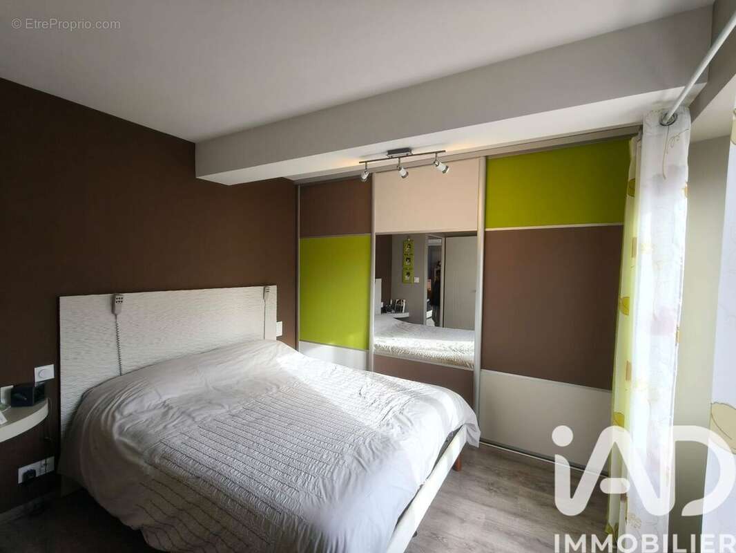 Photo 6 - Maison à LES BROUZILS