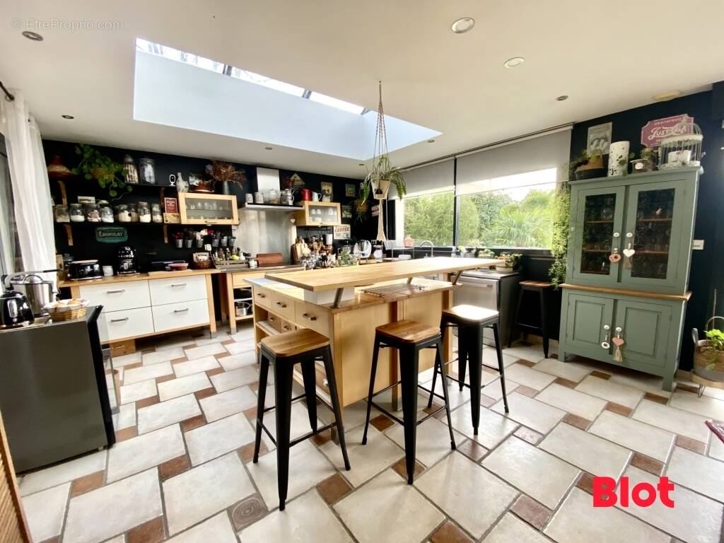 Maison à MONTAUBAN-DE-BRETAGNE