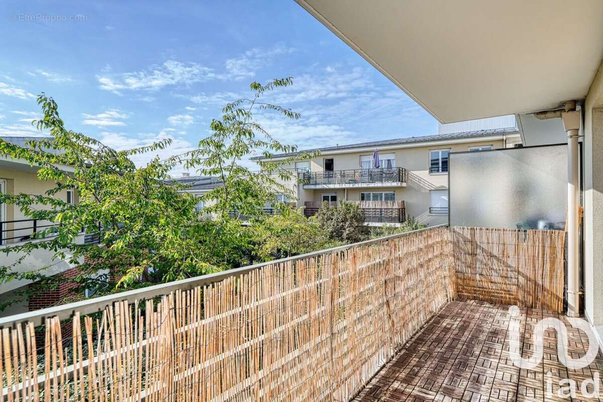 Photo 3 - Appartement à RUEIL-MALMAISON