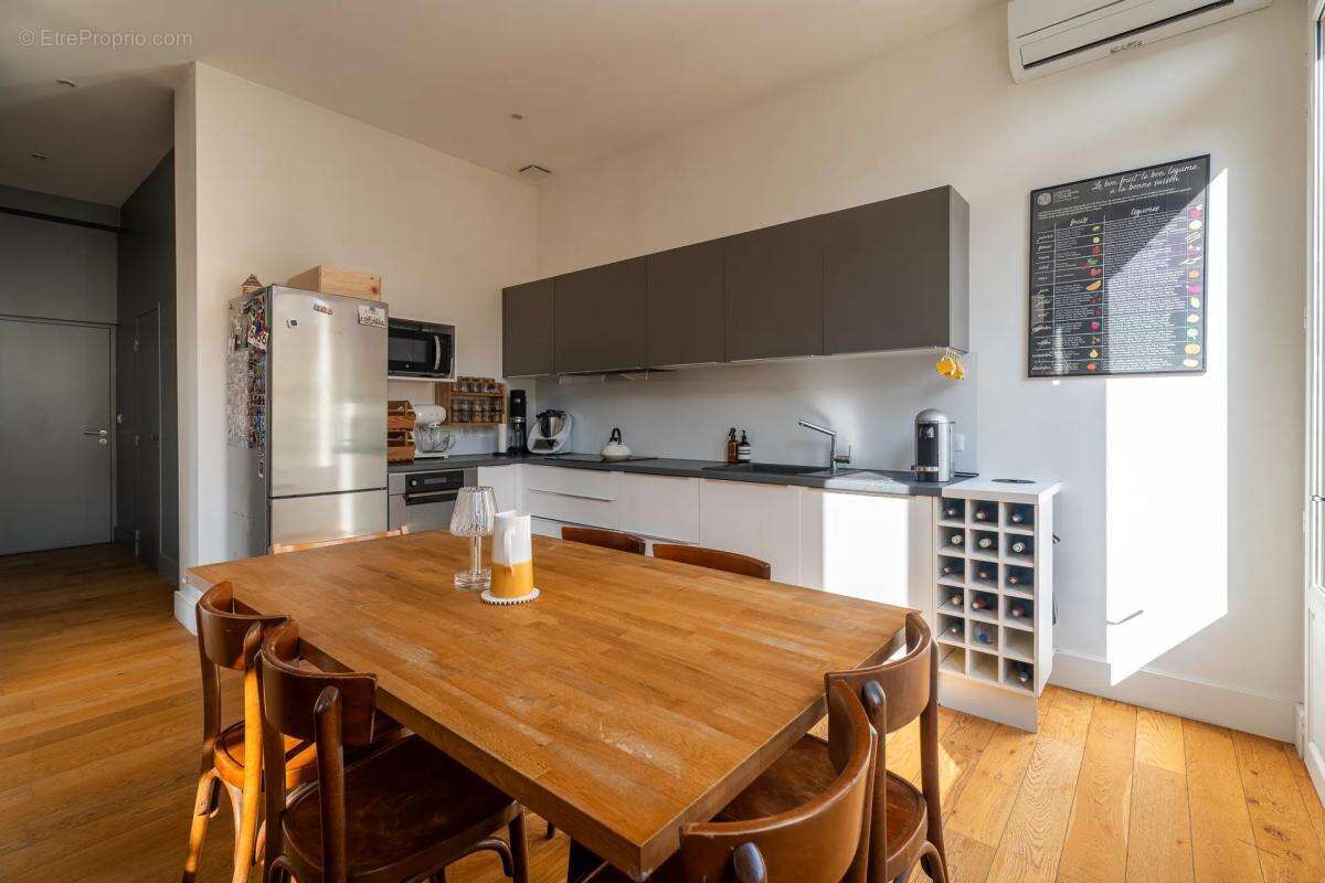 Appartement à BORDEAUX