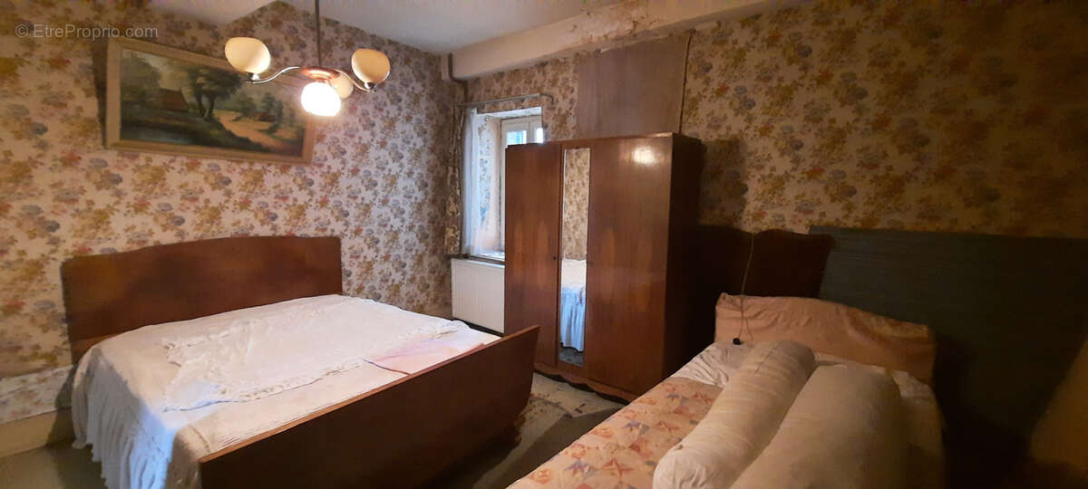 Maison à MOLINOT