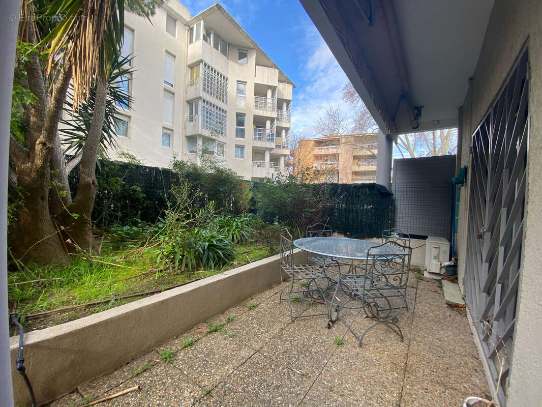 Appartement à MARSEILLE-8E