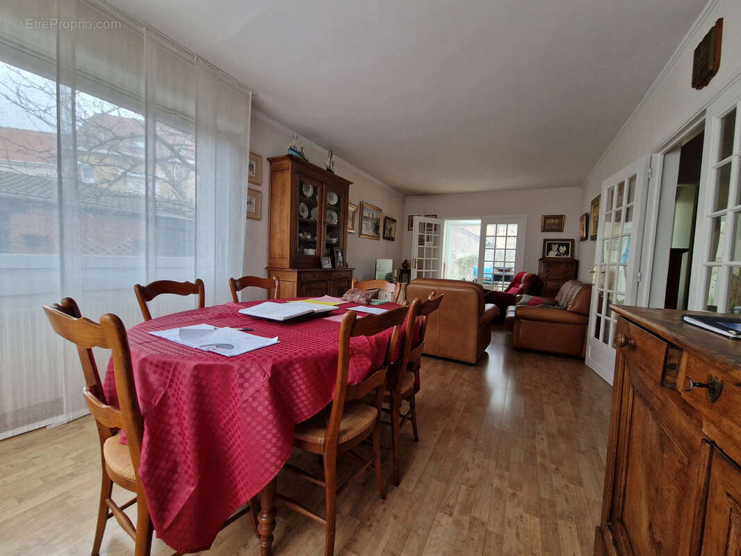 Maison à COUDEKERQUE-BRANCHE