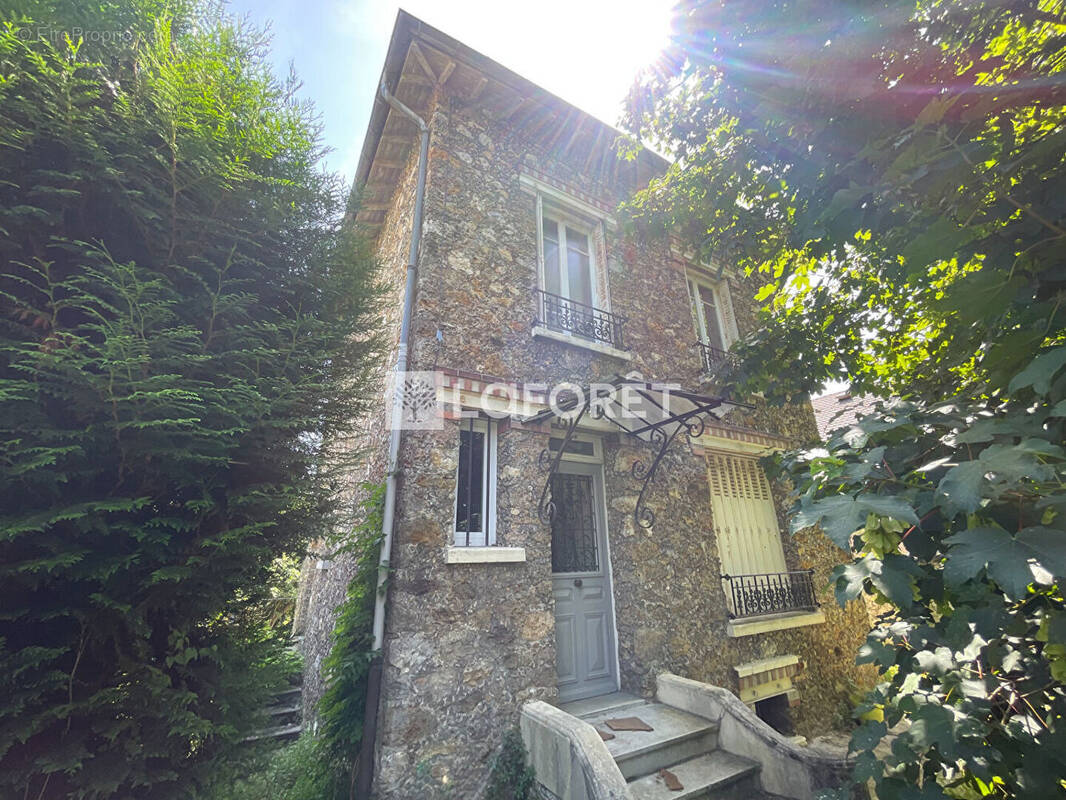 Maison à CONFLANS-SAINTE-HONORINE
