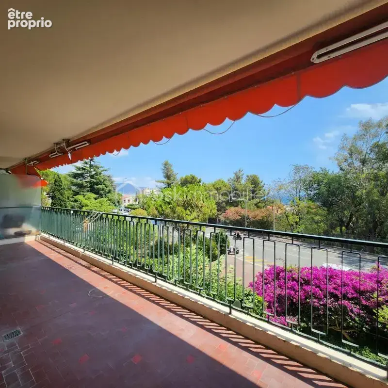 Grand 2 pièces avec terrasse de 19 m², aperçu mer, parking et cave - photo 7