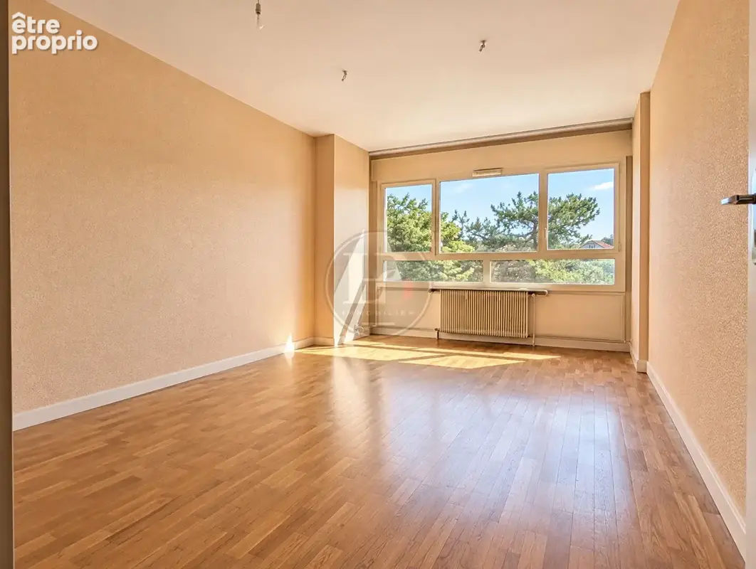 Appartement à CALUIRE-ET-CUIRE