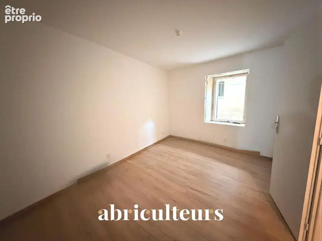Belle maison de village entièrement rénovée de 80m²  à Rognes 13840 - photo 13
