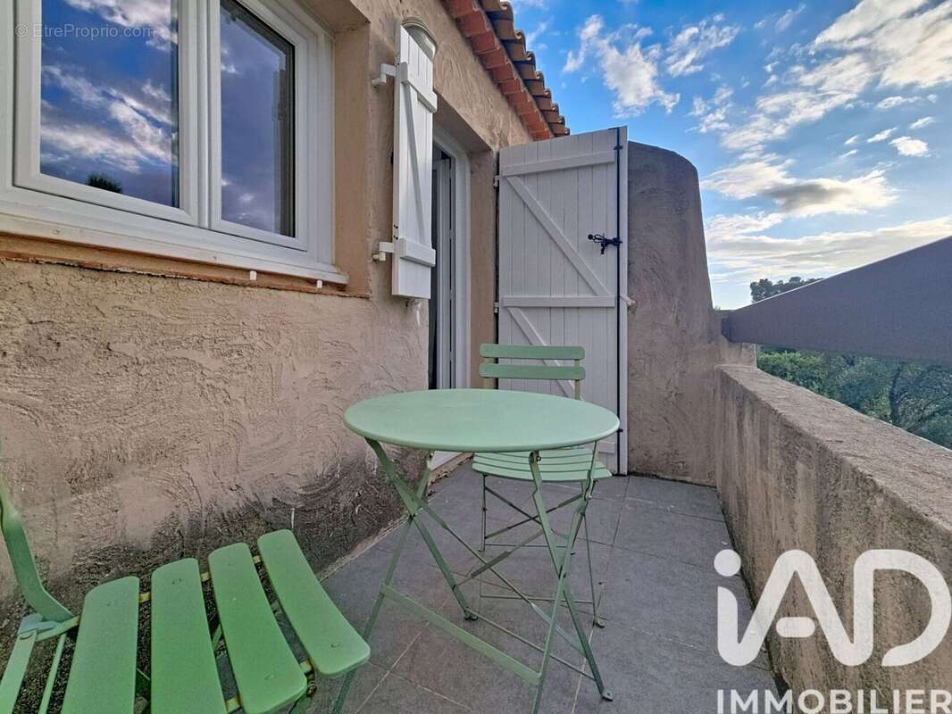 Photo 9 - Maison à ROQUEBRUNE-SUR-ARGENS