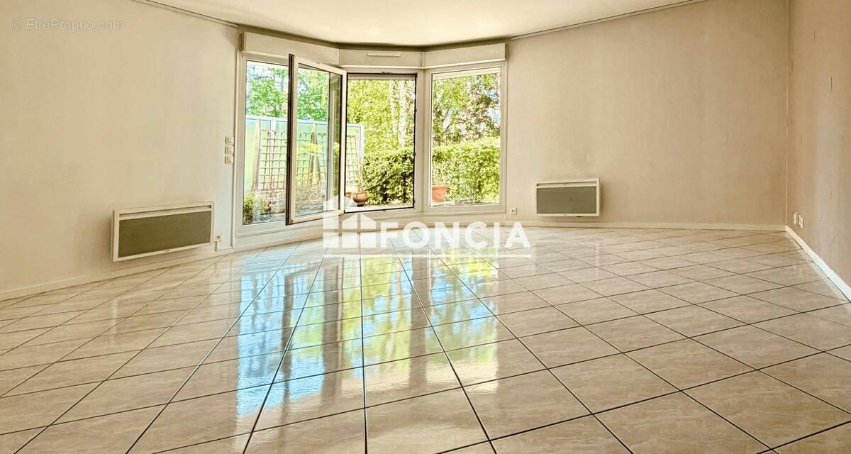 Appartement à CHATENAY-MALABRY