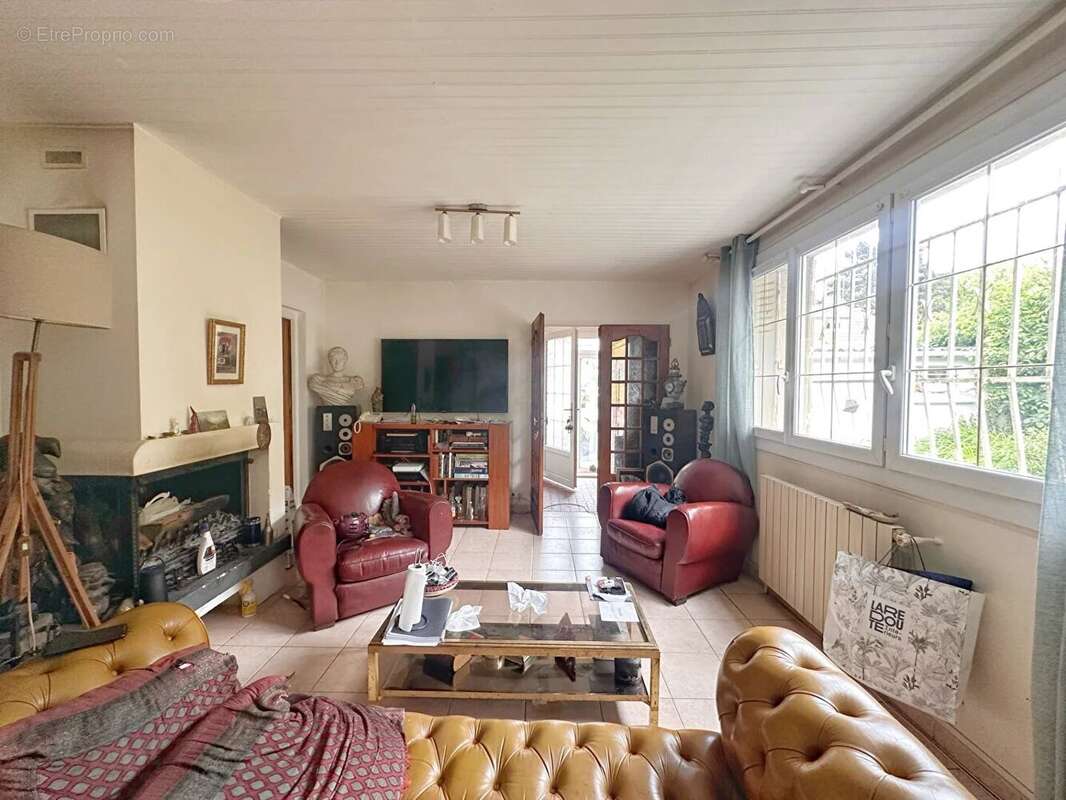 Maison à MONTMORENCY