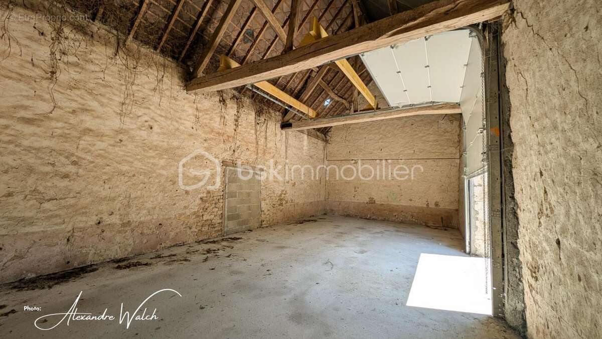 Grange à fort potentiel – Orgères-en-Beauce - photo 4