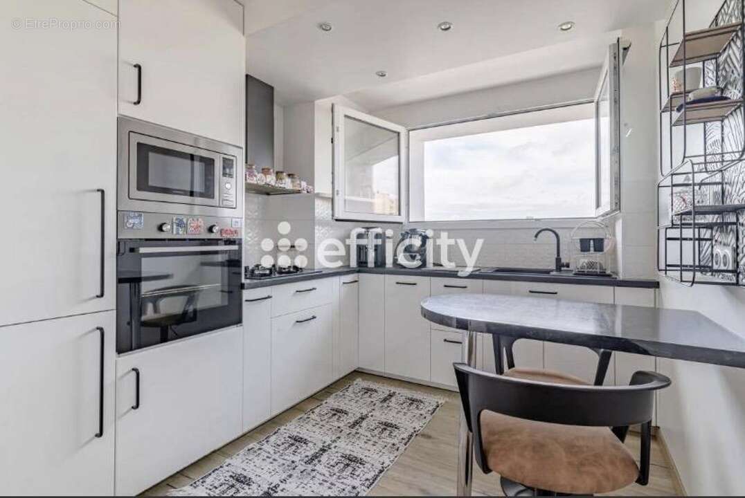Appartement à CHELLES