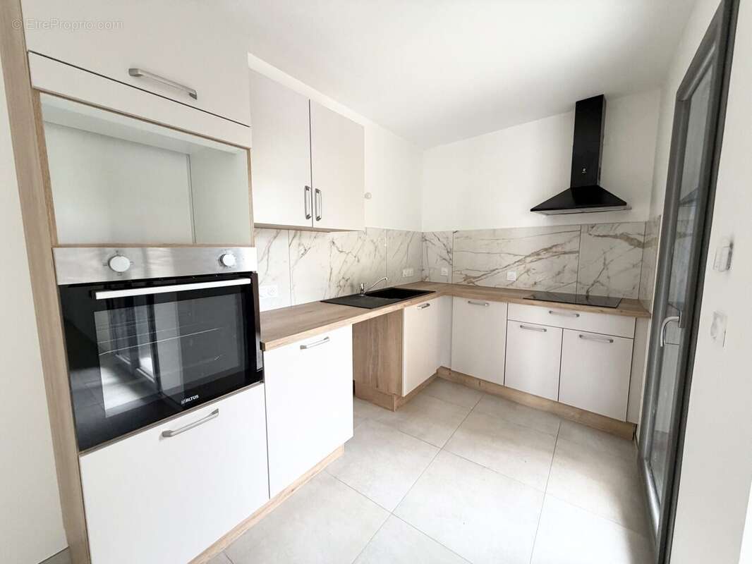 Appartement à RENAGE