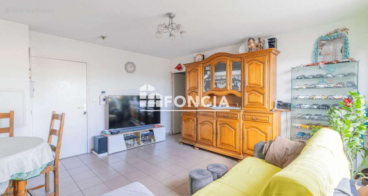 Appartement à MARSEILLE-15E