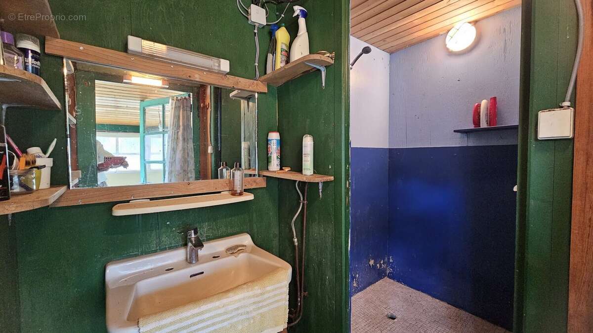 Terrain de loisirs de 520 m² avec dépendances et espaces nuit - photo 12