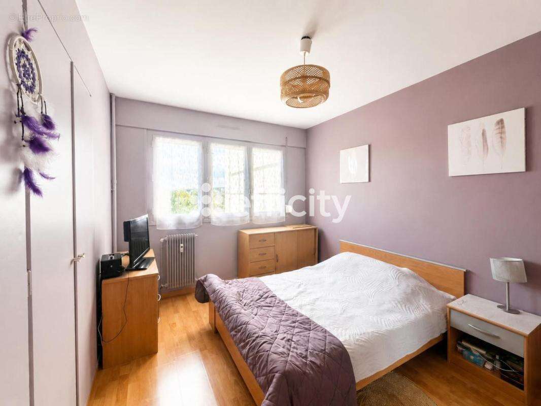 Appartement à CALUIRE-ET-CUIRE