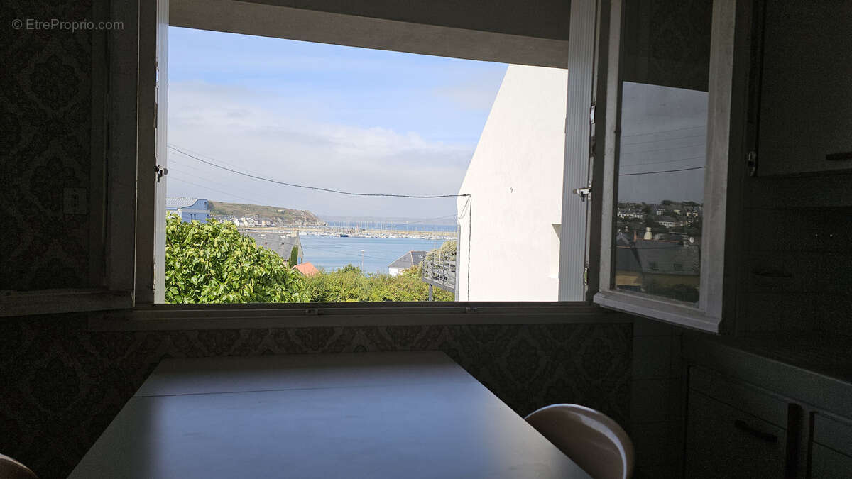 Maison à CAMARET-SUR-MER