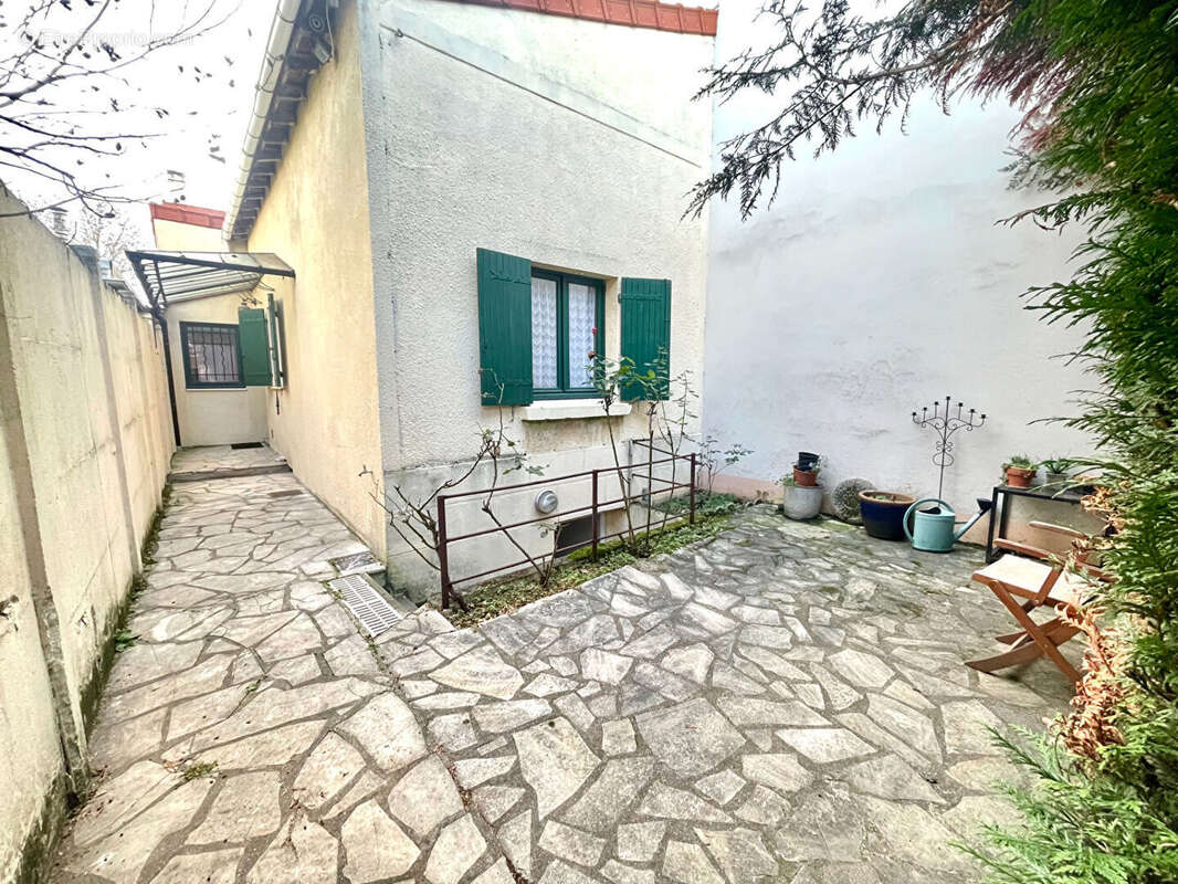 Maison à COLOMBES