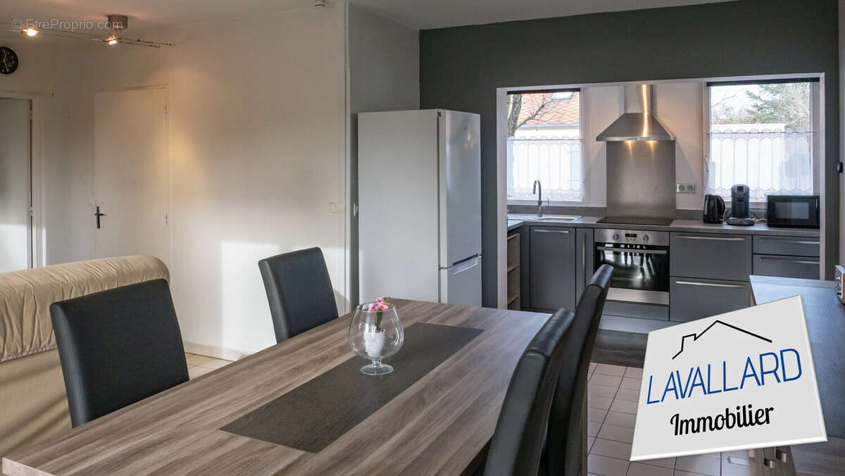 Appartement à FOUILLOY