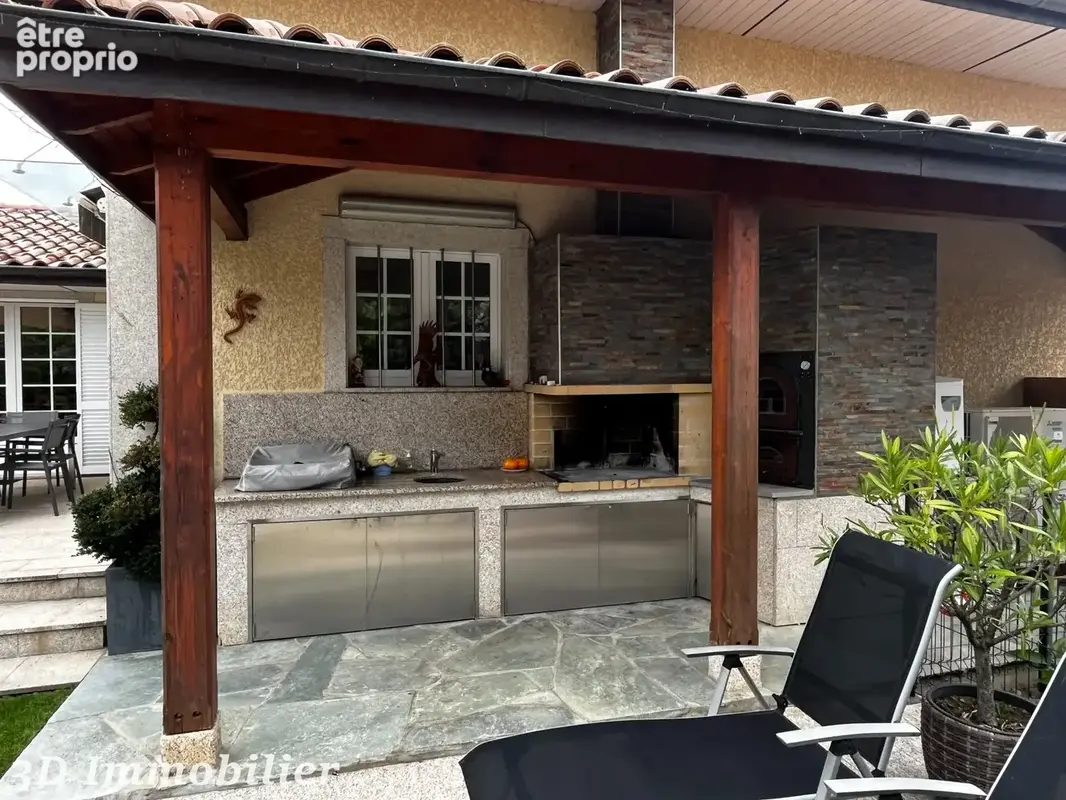 Maison 7 pièces 255 m² à vendre à Douvaine (74140) - photo 5
