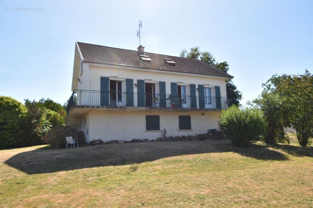 Maison à vendre 7 pièces DIGOIN (71) - photo 2