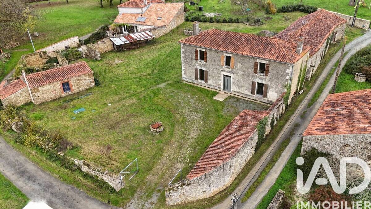 Photo 1 - Maison à L&#039;HERMENAULT