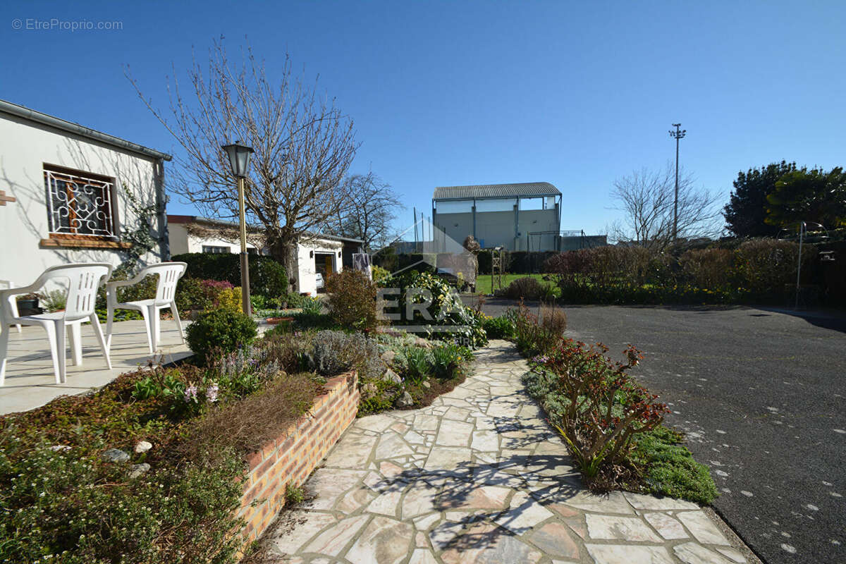 Maison à TERGNIER
