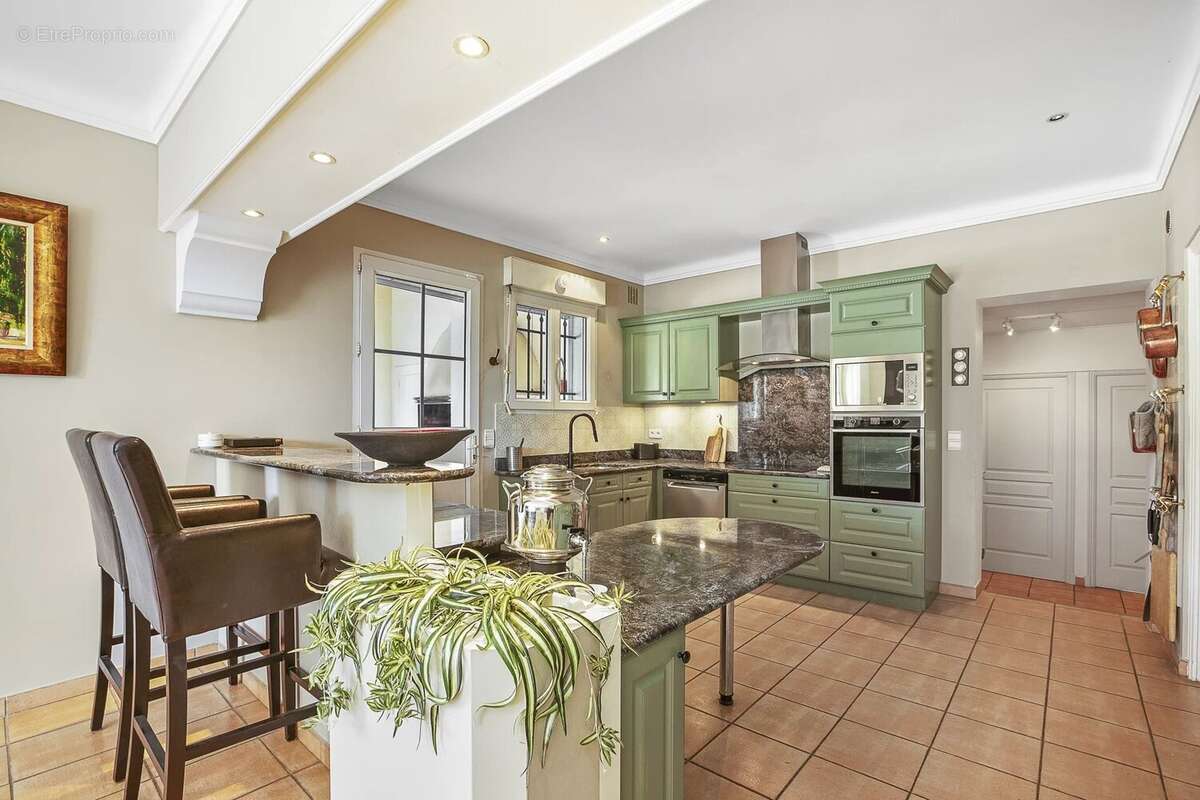 Maison à DRAGUIGNAN